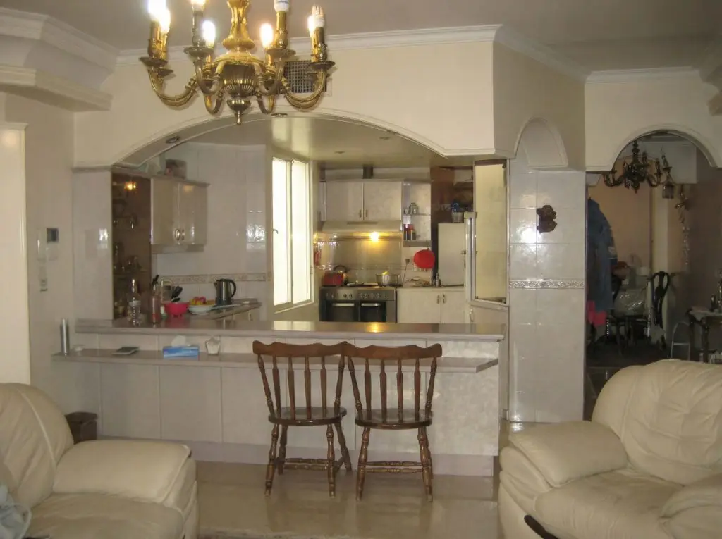 Kitchen before space-planning renovation